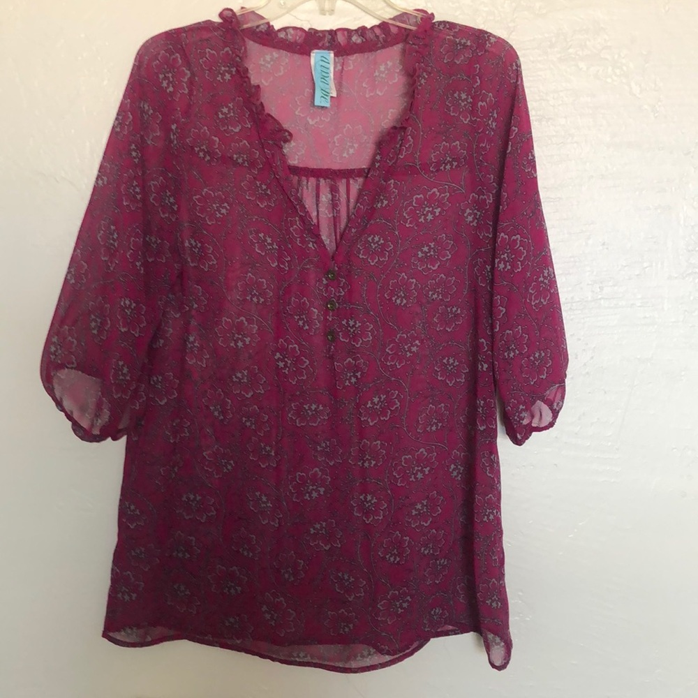Fuchsia floral 3/4 length sleeve, 100% Polyester